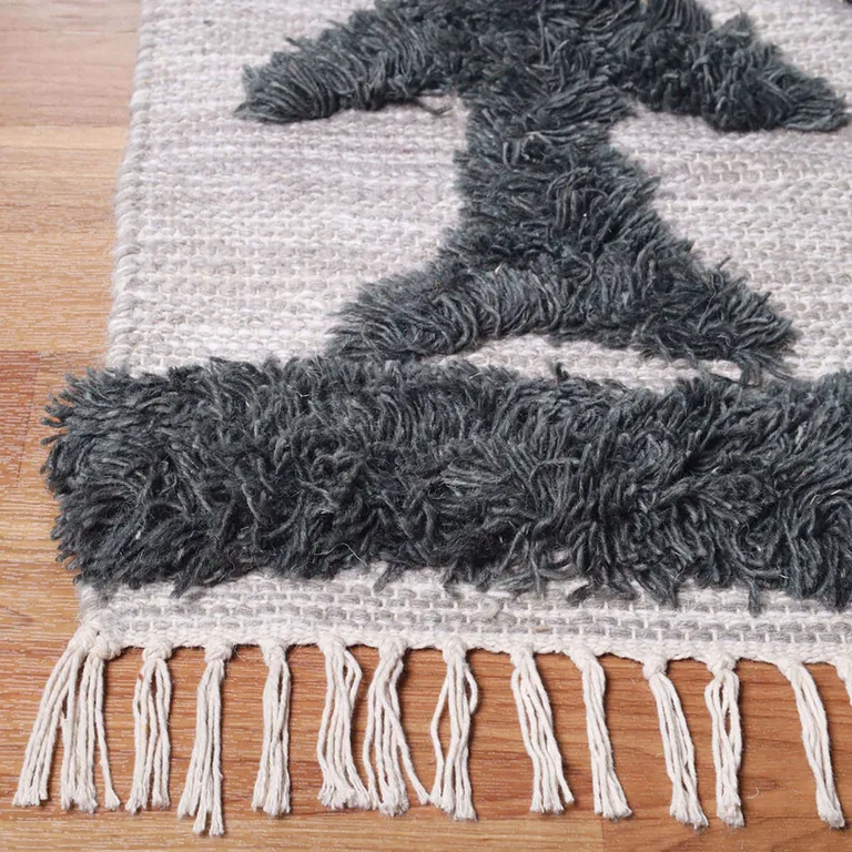 Ivory And Charcoal Wool Geometric Flatweave Handmade Stain Resistant Area Rug With Fringe Photo 3