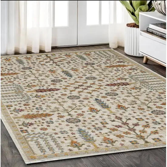 Ivory And Gold Oriental Area Rug Photo 1