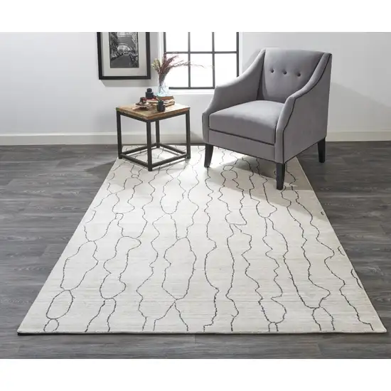 Ivory And Gray Abstract Hand Woven Area Rug Photo 3