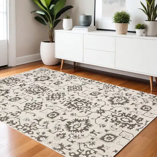 Ivory And Gray Oriental Area Rug Photo 1