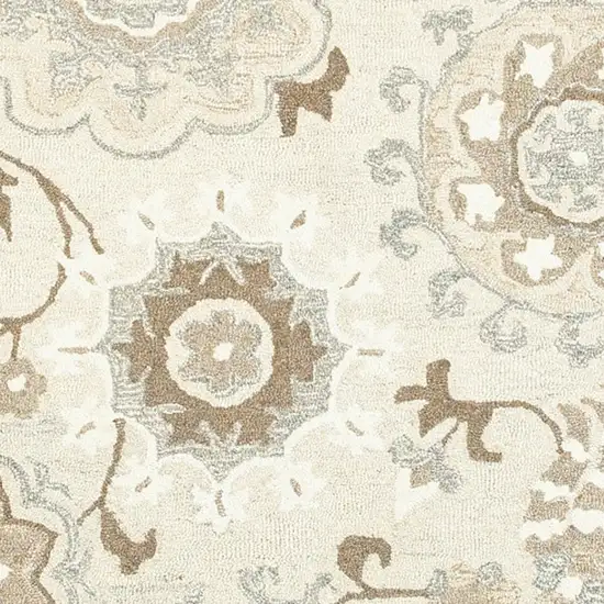 Ivory And Gray Wool Floral Hand Tufted Area Rug Photo 5