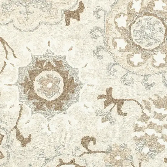 Ivory And Gray Wool Floral Hand Tufted Area Rug Photo 7