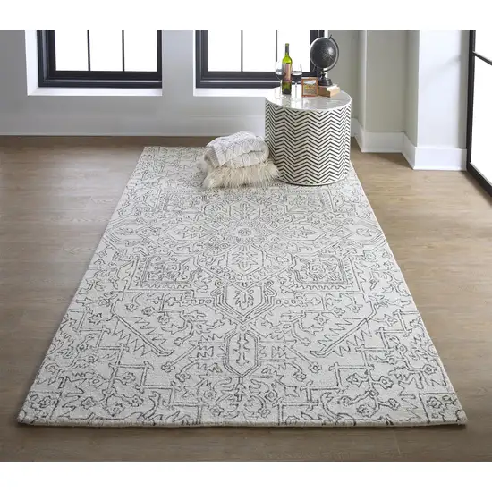 Ivory And Gray Wool Floral Tufted Handmade Stain Resistant Area Rug Photo 7