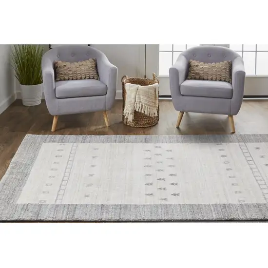 Ivory And Gray Wool Hand Knotted Stain Resistant Area Rug Photo 5