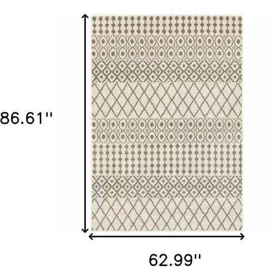 Ivory And Grey Geometric Power Loom Stain Resistant Area Rug Photo 10