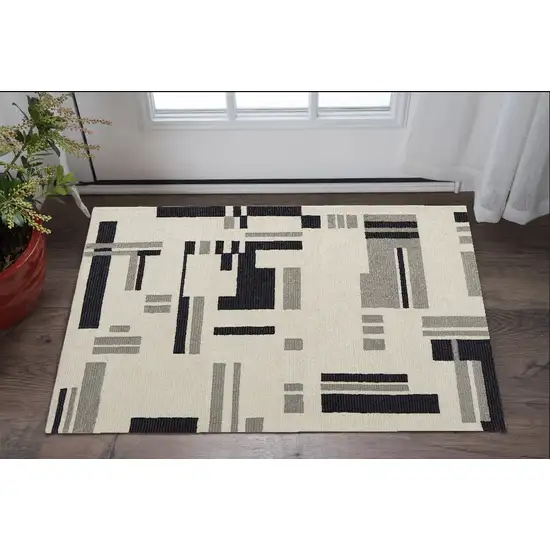 Ivory Wool Abstract Hand Tufted Area Rug Photo 2