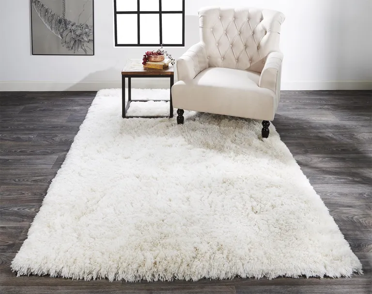 Ivory And White Shag Tufted Handmade Stain Resistant Area Rug Photo 4