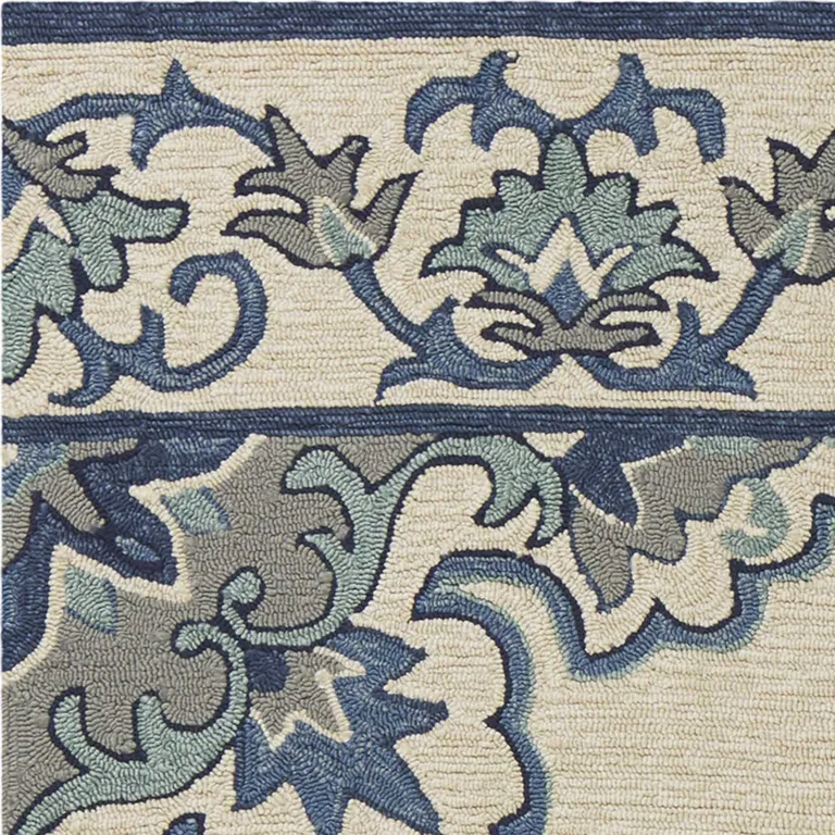 Ivory Blue Hand Hooked Floral Medallion Indoor Outdoor Accent Rug Photo 2