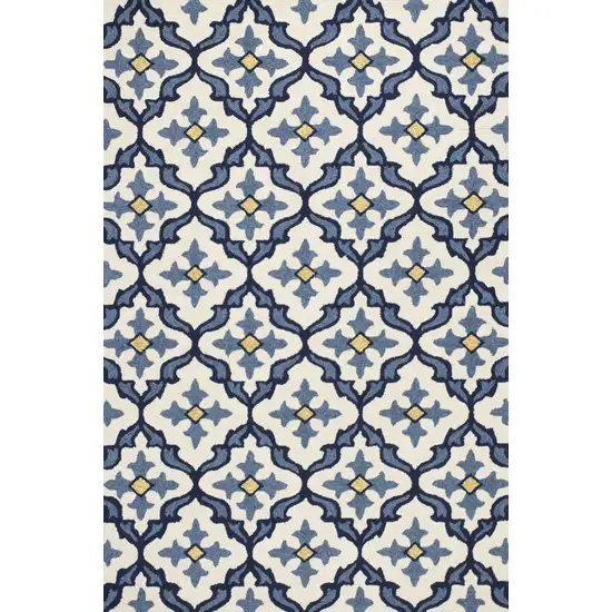 Ivory Blue Hand Hooked UV Treated Quatrefoil Indoor Outdoor Accent Rug Photo 1