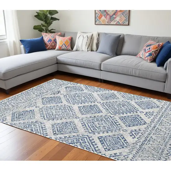 Ivory Blue Machine Woven Distressed Geometric Indoor Area Rug Photo 1