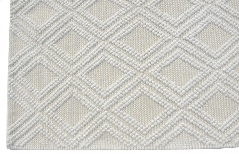 Ivory Diamond Lattice Modern Area Rug Photo 2