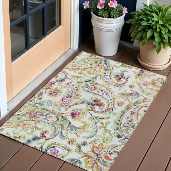 Ivory Fern Green And Artichoke Green Paisley Washable Indoor Outdoor Area Rug Photo 1