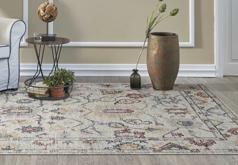 Ivory Floral Bordered Wool Indoor Area Rug Photo 4