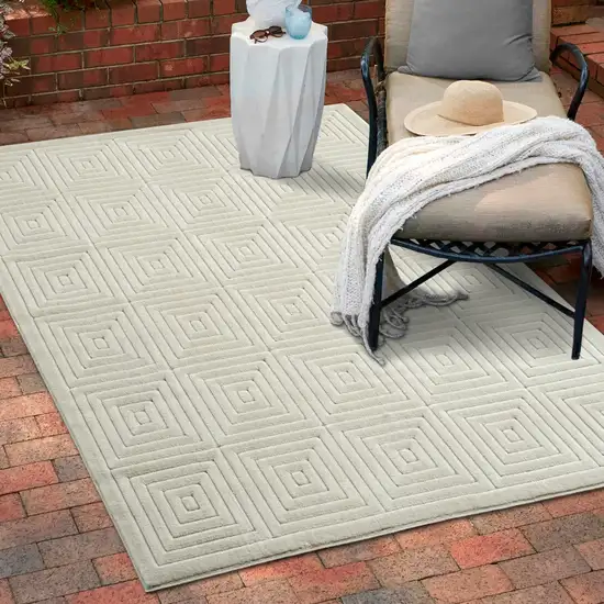 Ivory Geometric Area Rug Photo 9