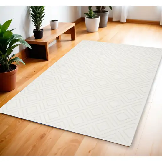 Ivory Geometric Area Rug Photo 1