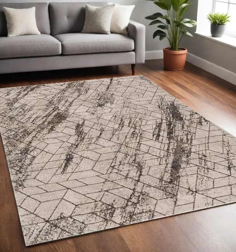 Ivory Geometric Pattern Indoor Area Rug Photo 4