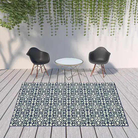 Ivory Geometric Stain Resistant Indoor Outdoor Area Rug Photo 2