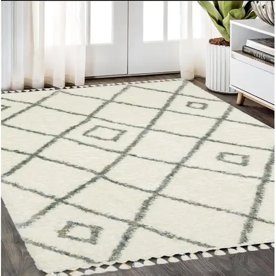 Ivory Gray And Tan Diamond Shag Area Rug With Fringe Photo 1