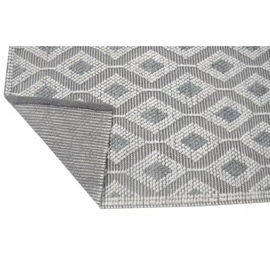 Ivory Gray Diamond Trellis Modern Area Rug Photo 3