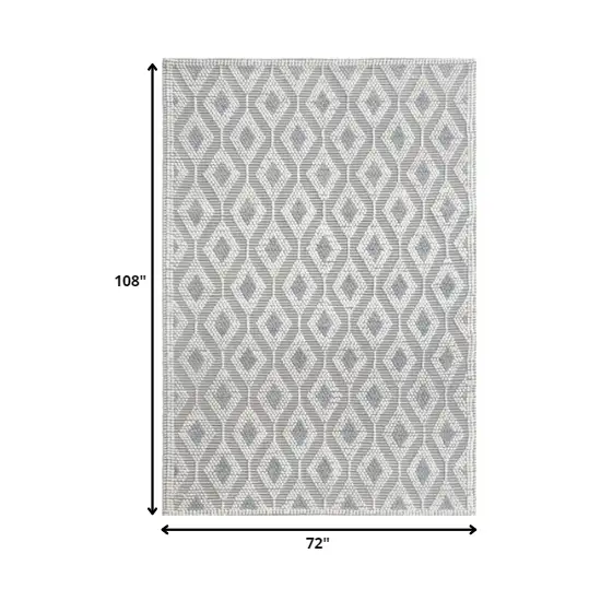 Ivory Gray Diamond Trellis Modern Area Rug Photo 5