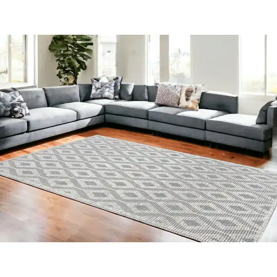 Gray Geometric Dhurrie Area Rug Photo 1