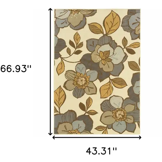 Ivory Gray Large Floral Blooms Indoor Outdoor Area Rug Photo 4