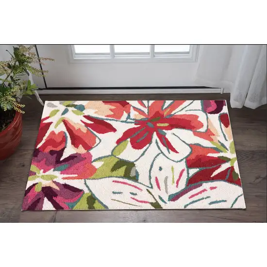 Ivory Green and Red Floral Hand Carved Handmade Area Rug Photo 1