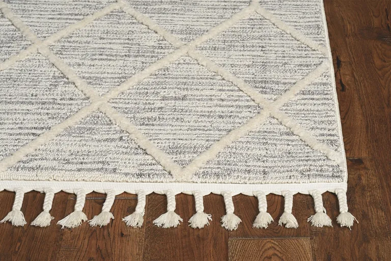 Ivory Grey Diamonds Area Rug with Fringe Photo 2