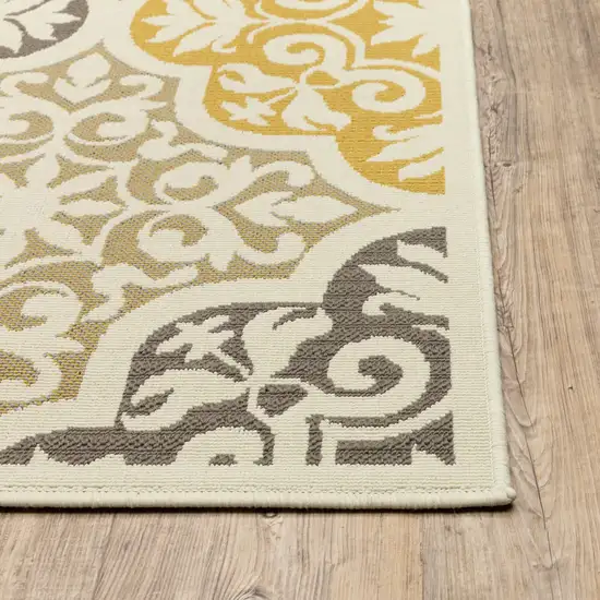 Ivory Grey Floral Medallion Indoor Outdoor Area Rug Photo 3