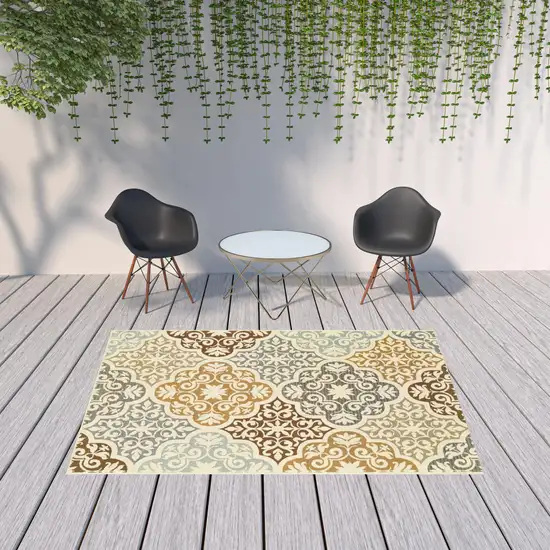 Ivory Grey Floral Medallion Indoor Outdoor Area Rug Photo 4