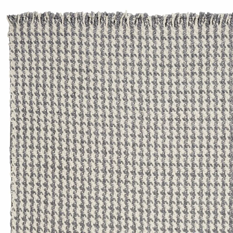 Ivory Grey Hand Woven Houndstooth With Braided Fringe Indoor Area Rug Photo 3