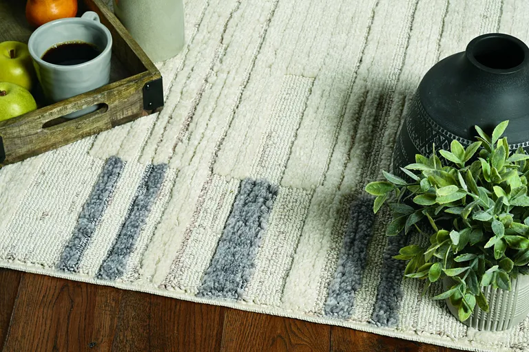 Ivory Grey Polyester Rug Photo 3