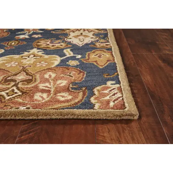 Ivory Hand Hooked Corals And Shells Indoor Area Rug Photo 1