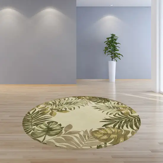 Ivory Hand Tufted Bordered Tropical Leaves Round Indoor Area Rug Photo 6