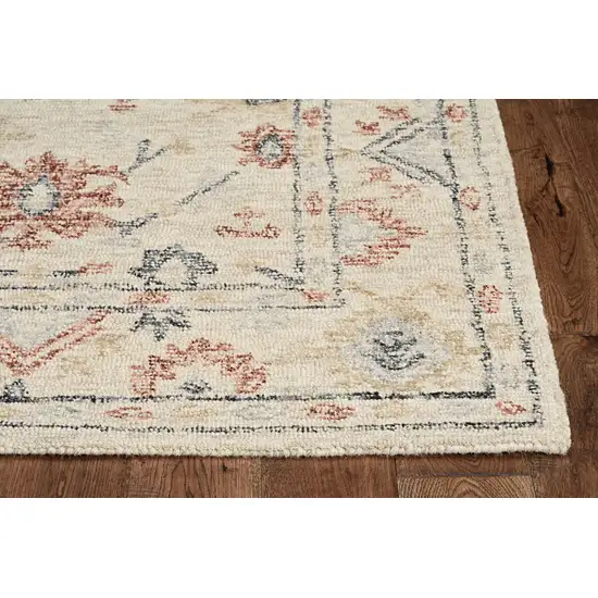 Ivory Hand Tufted Space Dyed Floral Traditional Indoor Runner Rug Photo 1