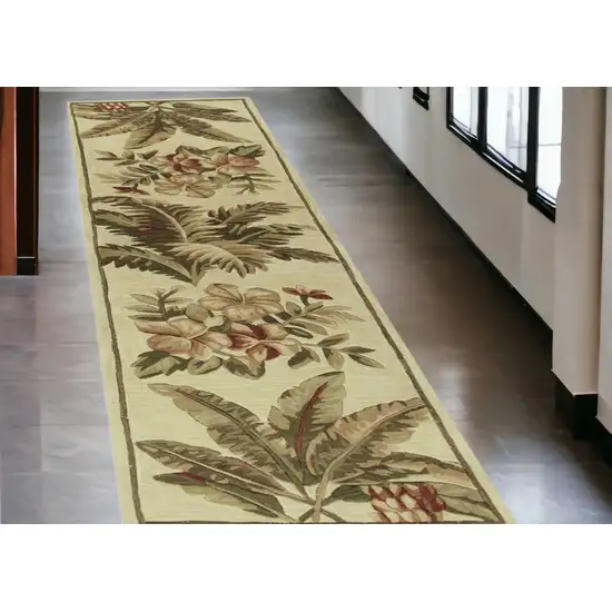 10' Ivory Hand Tufted Tropical Indoor Runner Rug Photo 1