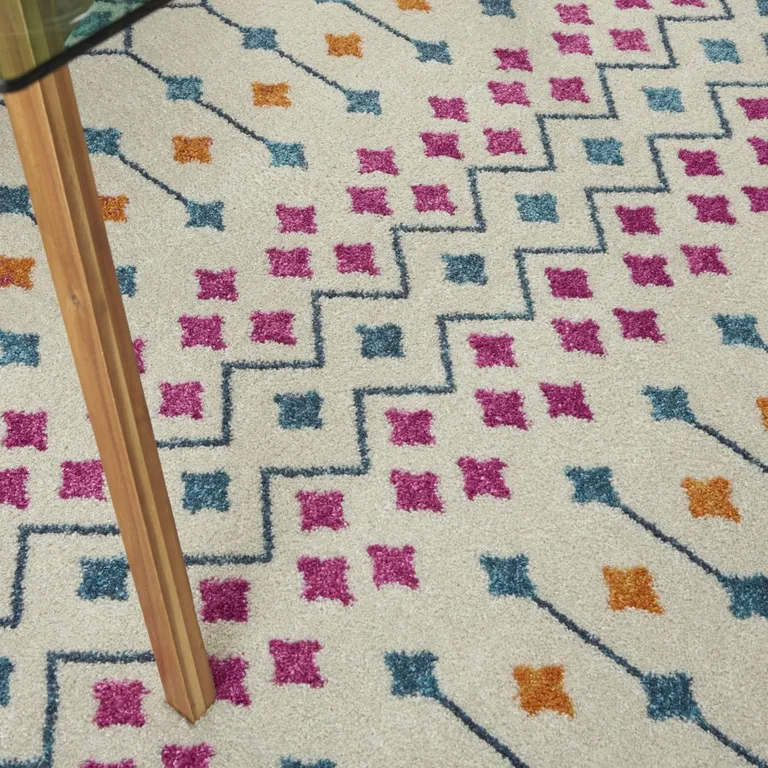 Ivory Jewels Geometric Area Rug Photo 4