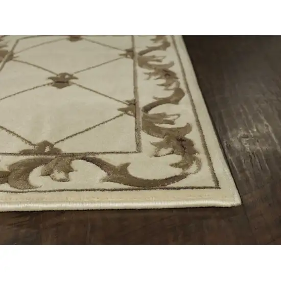 Ivory Machine Woven Hand Carved Fleur De Lis Indoor Area Rug Photo 4