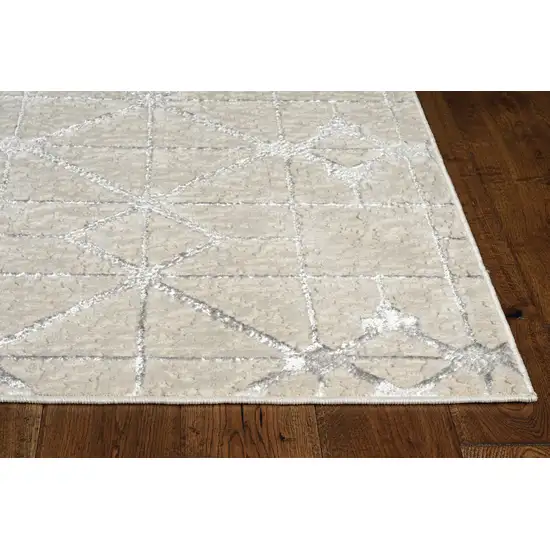 Ivory Silver Machine Woven Geometric Indoor Area Rug Photo 4