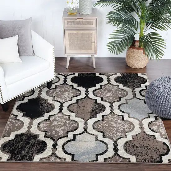 Ivory Square Quatrefoil Power Loom Distressed Stain Resistant Area Rug Photo 8