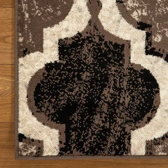 Ivory Square Quatrefoil Power Loom Distressed Stain Resistant Area Rug Photo 3