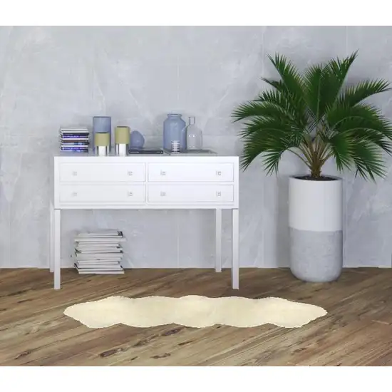 Ivory Wool Sheepskin Handmade Area Rug Photo 2