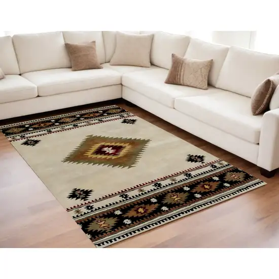 Ivory and Black Southwestern Hand Tufted Non Skid Area Rug Photo 1