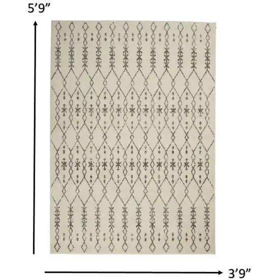 Ivory and Gray Geometric Area Rug Photo 6