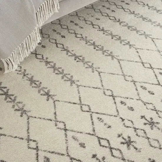 Ivory and Gray Geometric Area Rug Photo 4