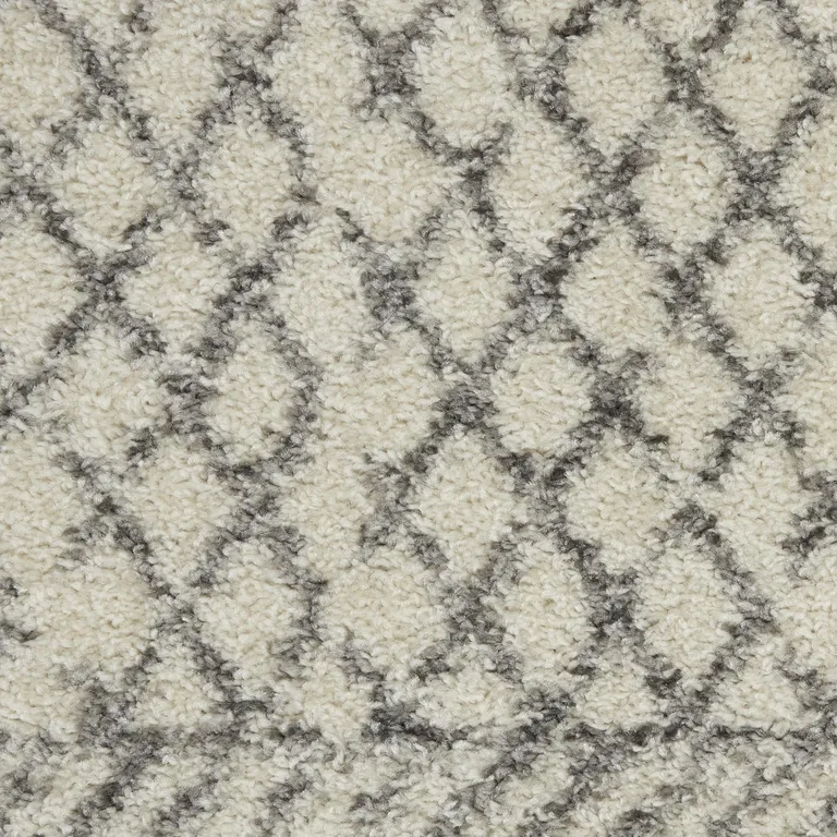 Ivory and Gray Geometric Area Rug Photo 5