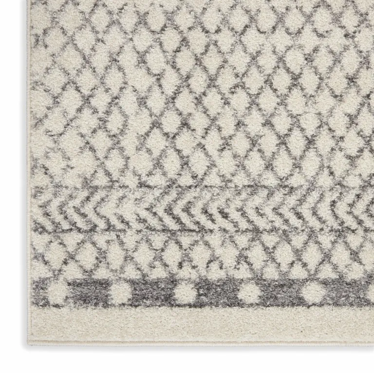 Ivory and Gray Geometric Area Rug Photo 5