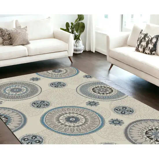 Ivory and Gray Geometric Area Rug Photo 1