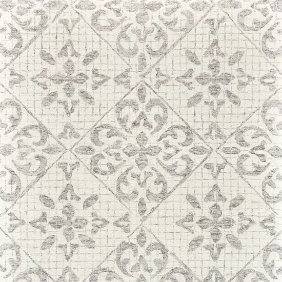 Ivory and Gray Wool Floral Hand Tufted Area Rug Photo 7