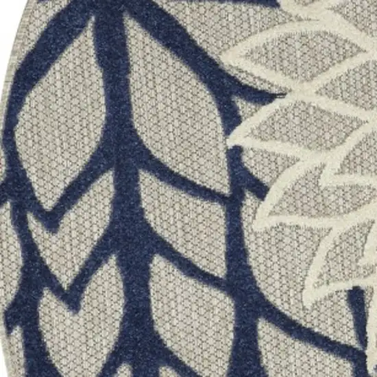 Ivory and Navy Indoor Outdoor Area Rug Photo 9